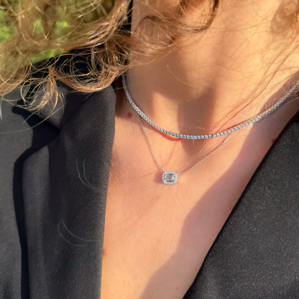 Koljė "Emerald Halo" su 0,50 ct deimantu