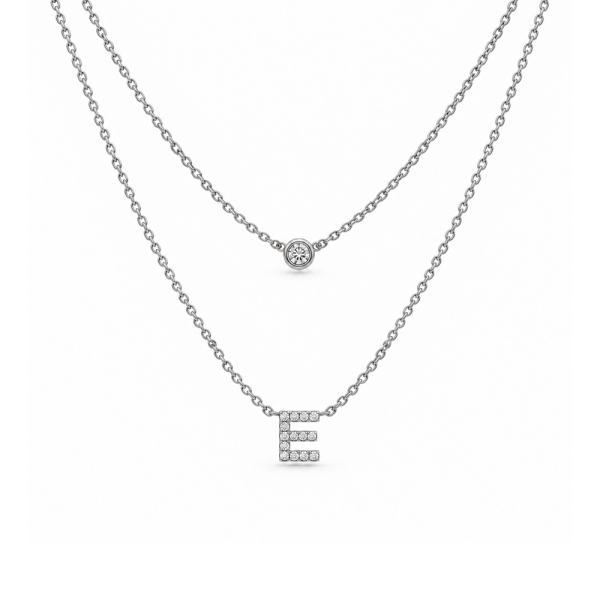Koljė su raide "E" 0,07 ct