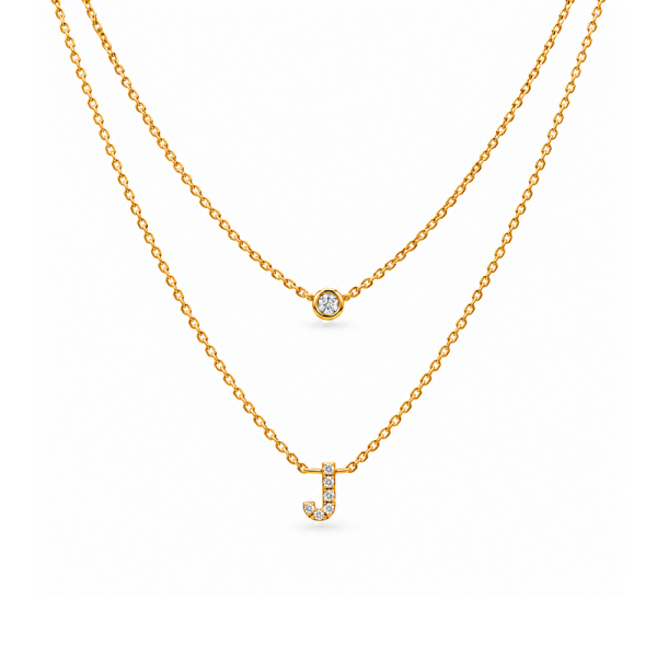 Koljė su raide "J" 0,05 ct