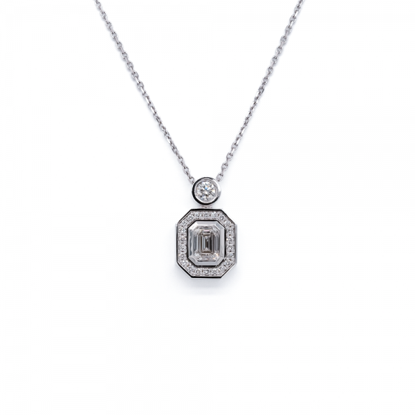 Pakabukas su emerald cut deimantu "Denver"
